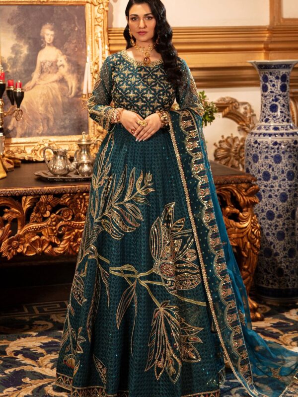 Luxury formal dress by NAQSHI