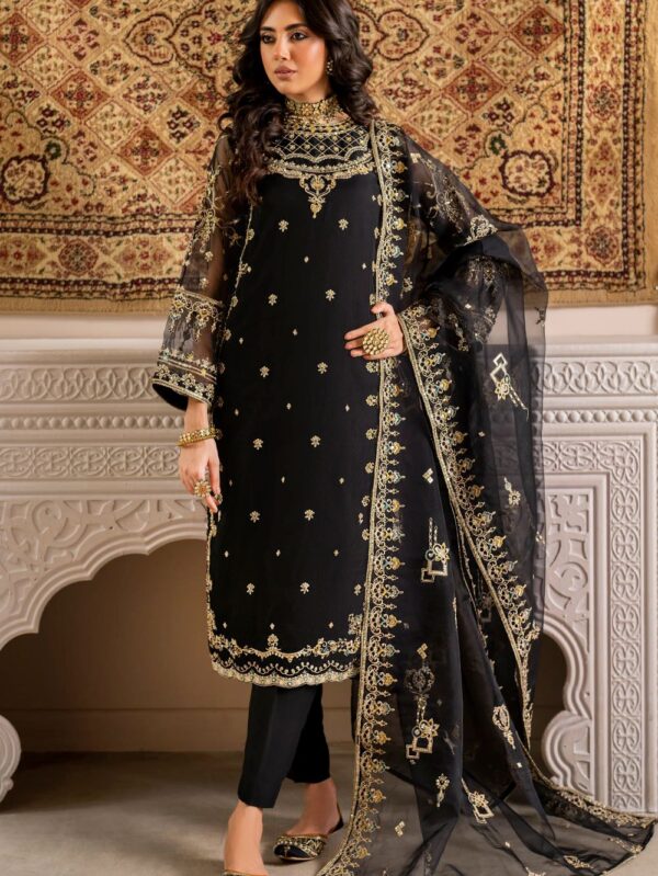 Luxury Formal By Naqshi