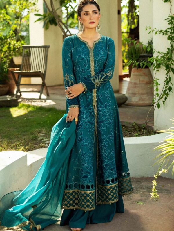 3 Piece Embroidered Plush Suit | DW-W24-159