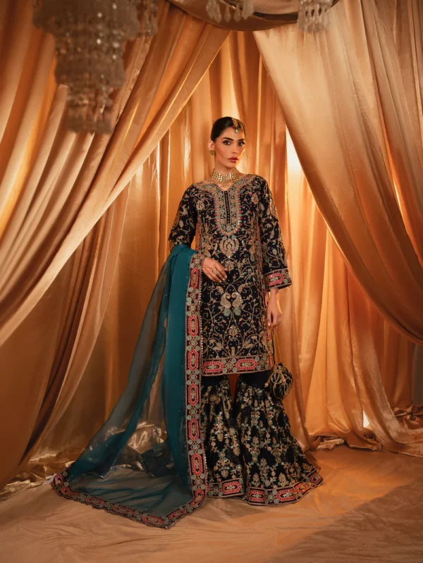 luxury formal dresses pakistan