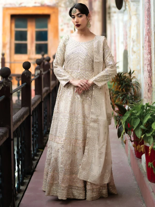 Haseens clothes in uk