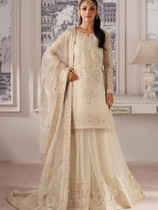 Naqshi Pakistan 0fficial dresses in UK online