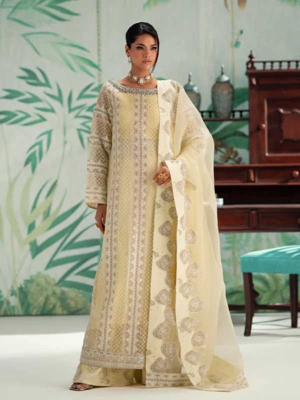 Pakistani Formal dresses in UK online