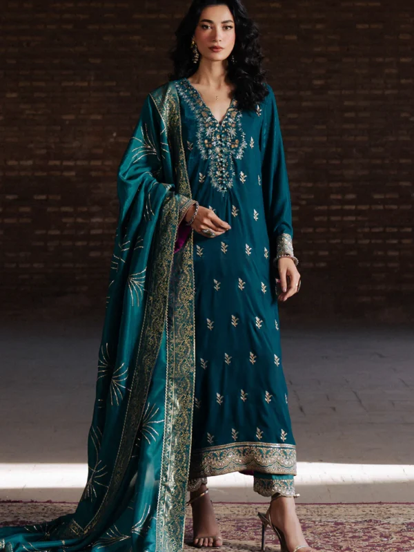 Pakistani Formal dresses in UK online