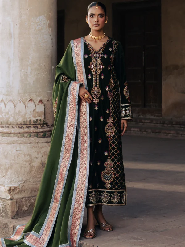 Pakistani Formal dresses in UK online