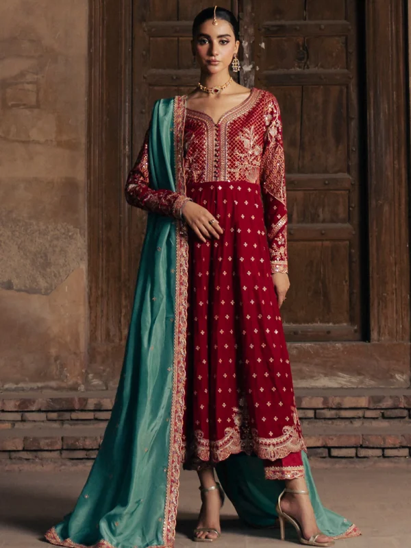 Pakistani Formal dresses in UK online
