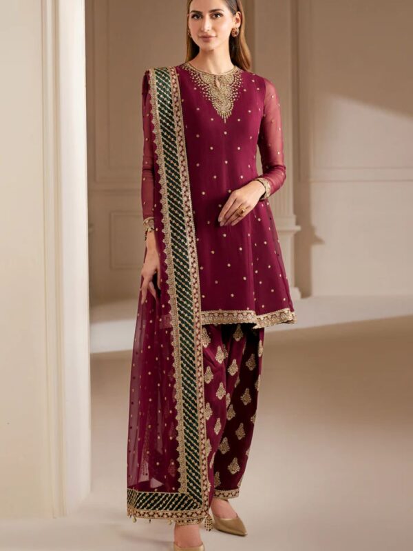Pakistani Formal dresses in UK online