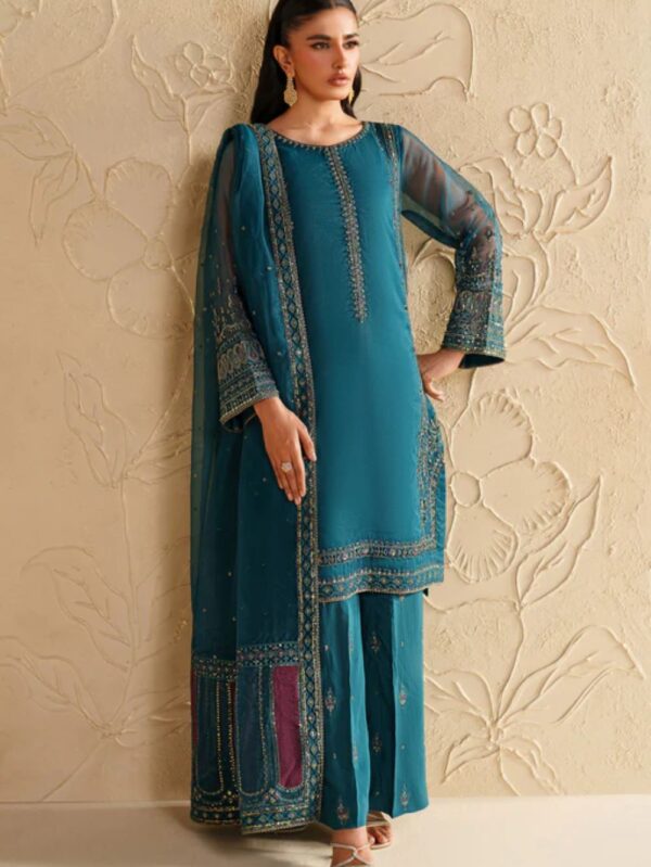 Pakistani Formal dresses in UK online