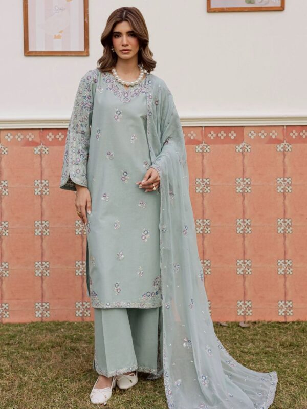 Pakistani Formal dresses in UK online