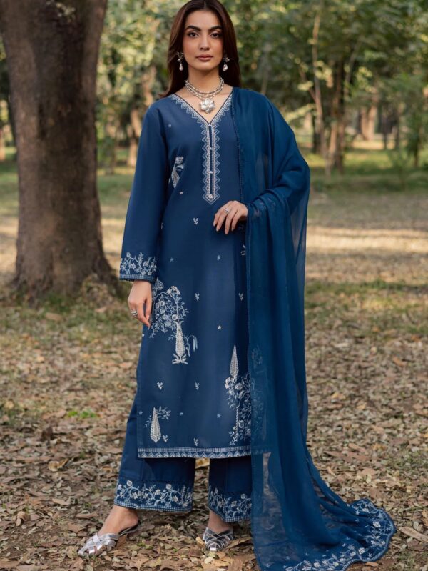 Pakistani Formal dresses in UK online