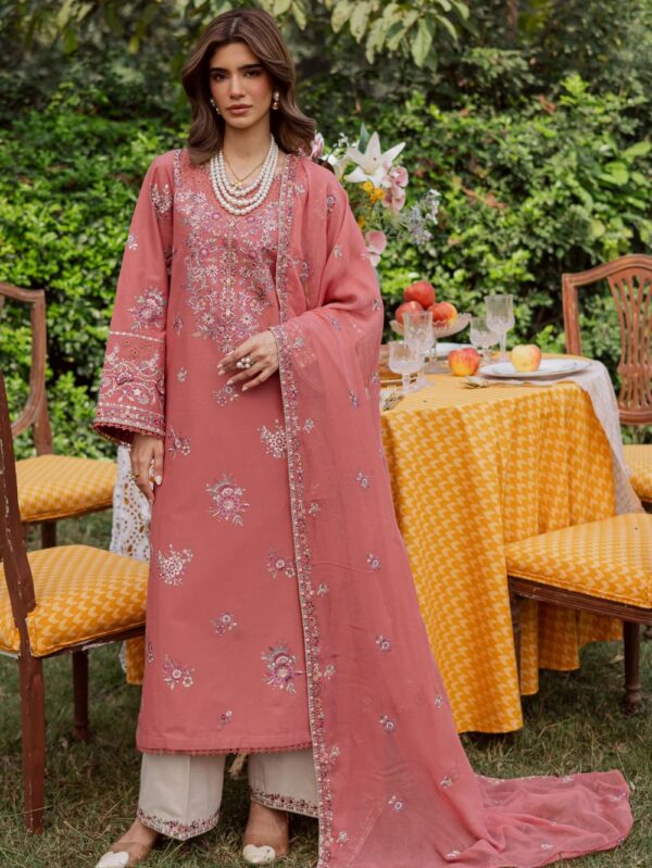 Pakistani Formal dresses in UK online