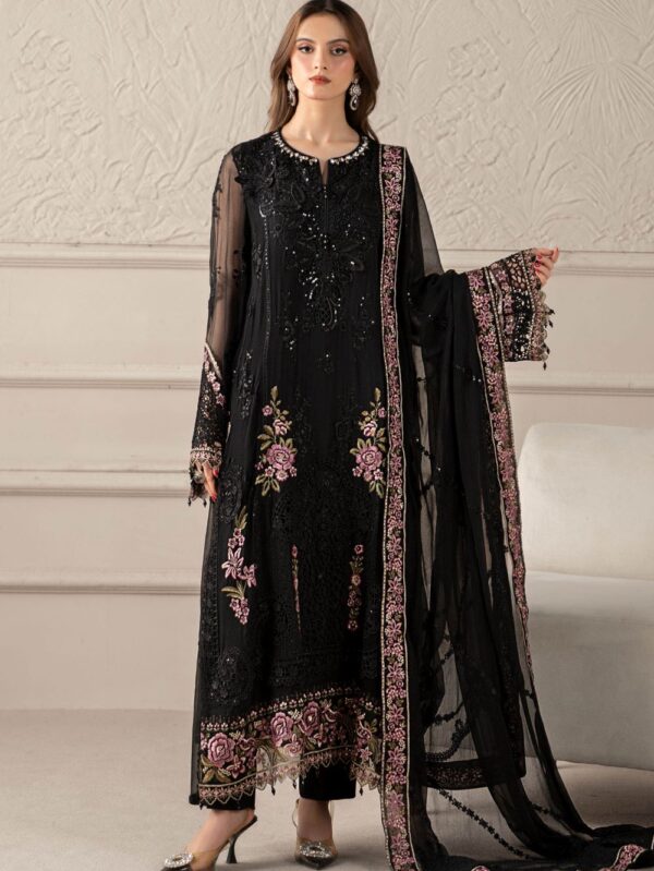 Pakistani Formal dresses in UK online
