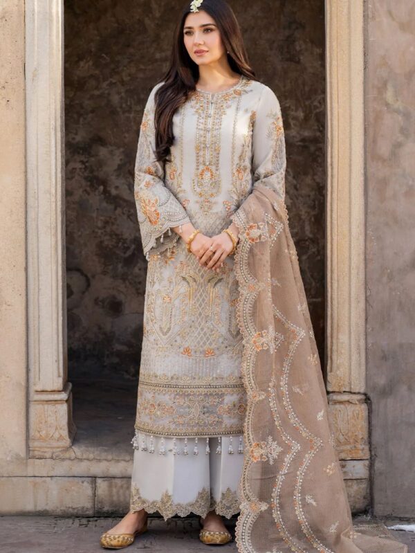 Pakistani Formal dresses in UK online