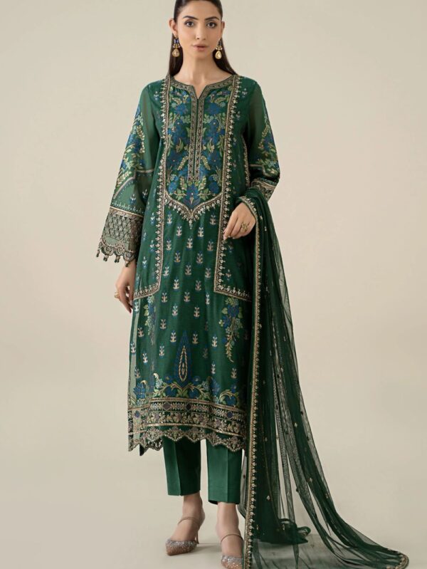 Pakistani Formal dresses in UK online