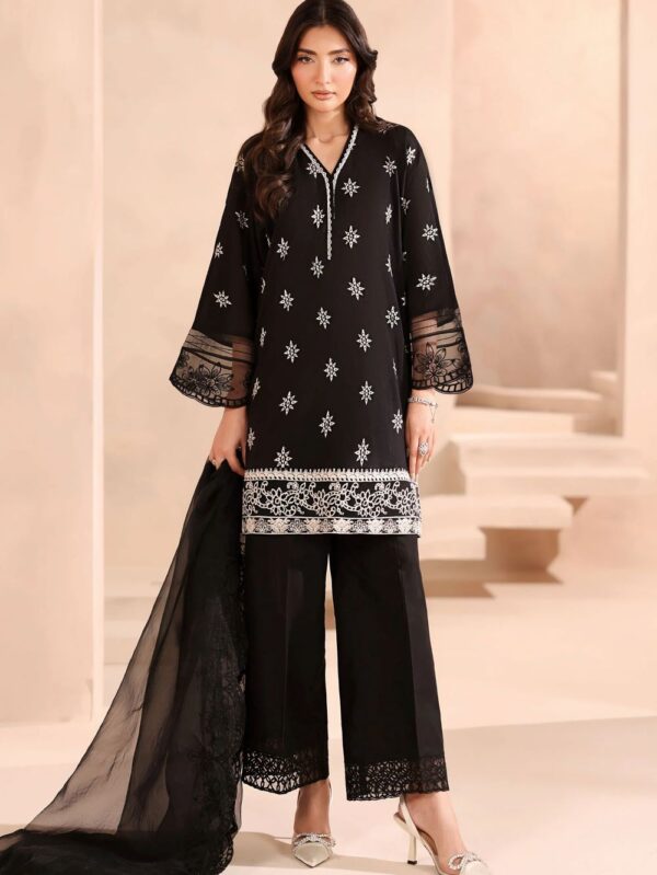 Pakistani Formal dresses in UK online