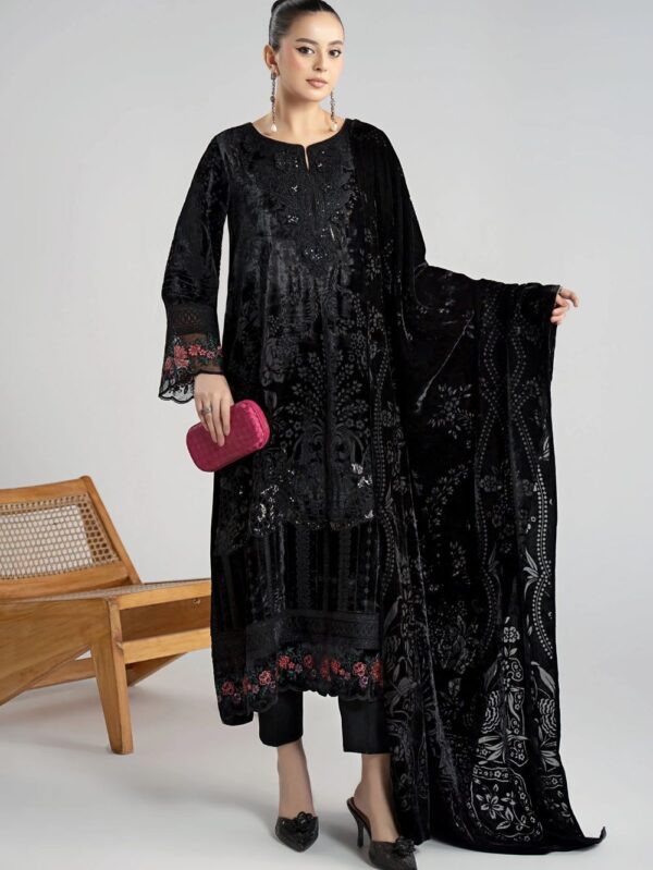 Pakistani Formal dresses in UK online