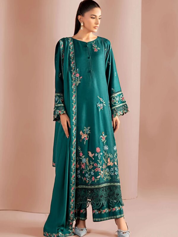 Pakistani Formal dresses in UK online