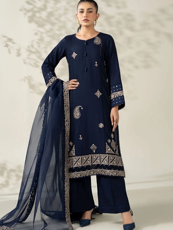 Pakistani Formal dresses in UK online