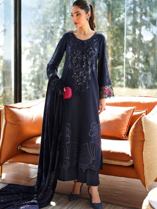 Pakistani Formal dresses in UK online