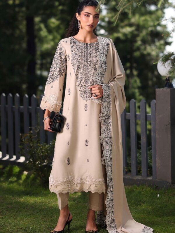 Pakistani Formal dresses in UK online