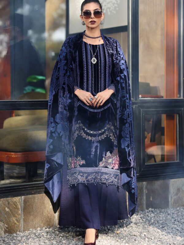 Pakistani Formal dresses in UK online