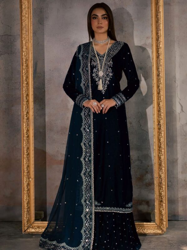 Pakistani Formal dresses in UK online