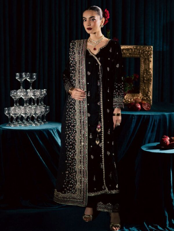 Pakistani Formal dresses in UK online