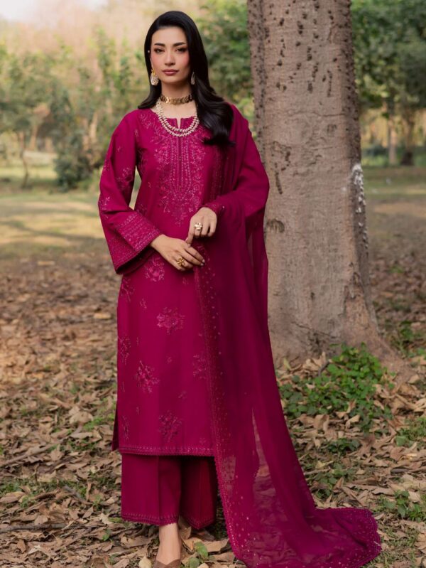 Pakistani Formal dresses in UK online