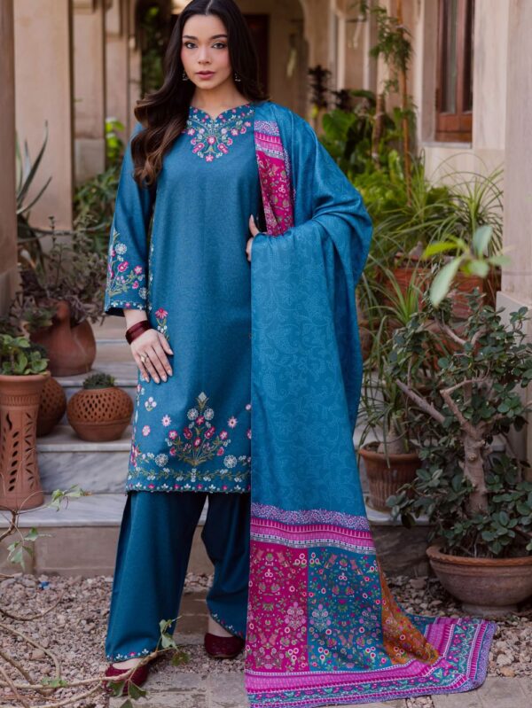 Pakistani Formal dresses in UK online