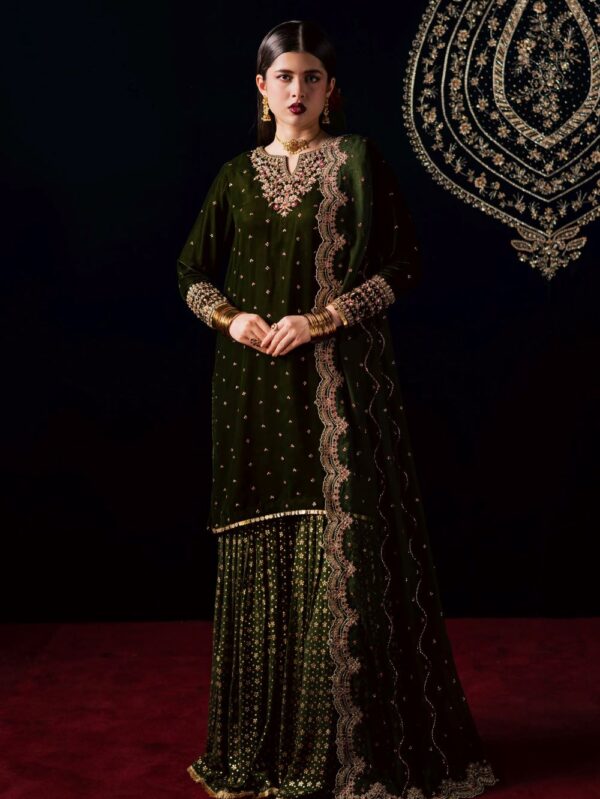Pakistani Formal dresses in UK