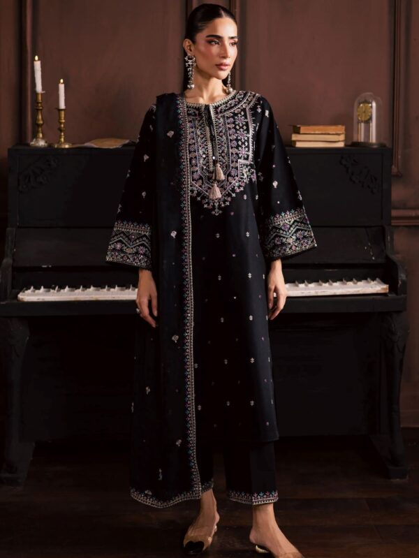 Pakistani Formal dresses in UK online