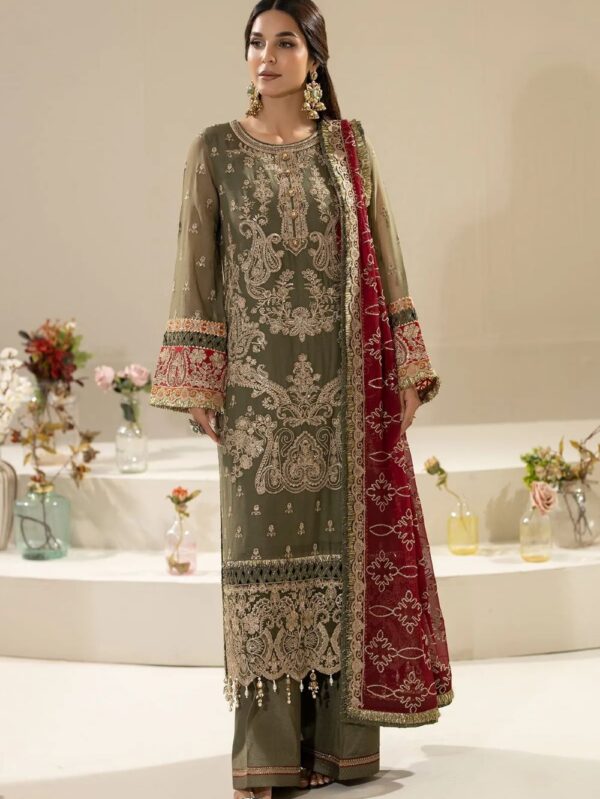 Pakistani Formal dresses in UK online