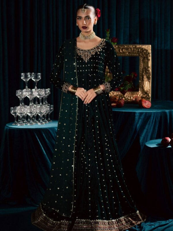 Pakistani Formal dresses in UK online