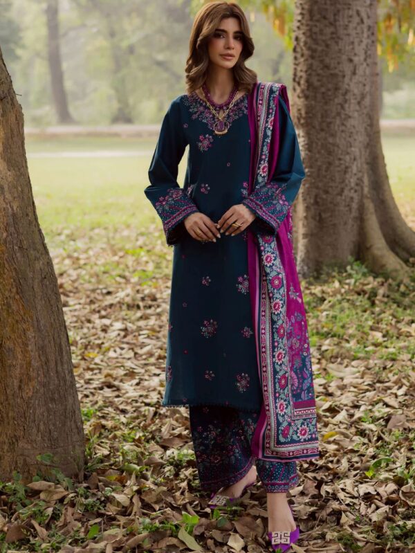Pakistani Formal dresses in UK online