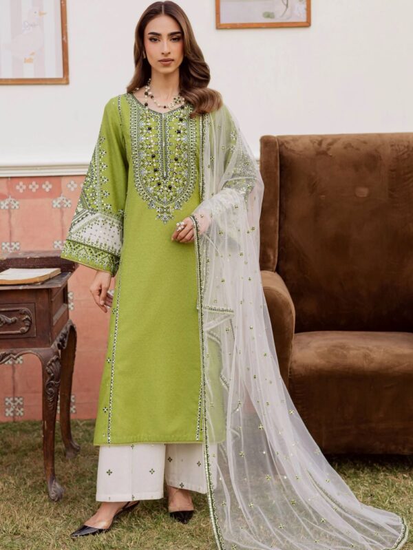 Pakistani Formal dresses in UK online