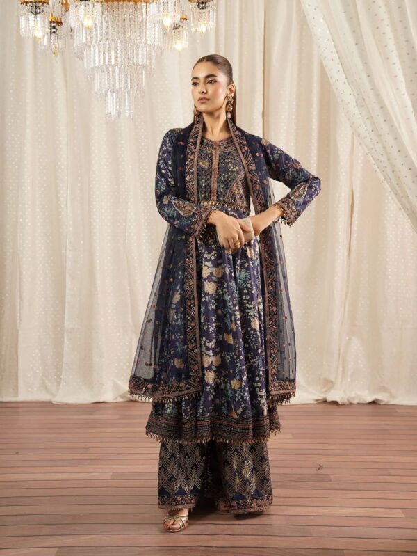 Pakistani Formal dresses in UK online