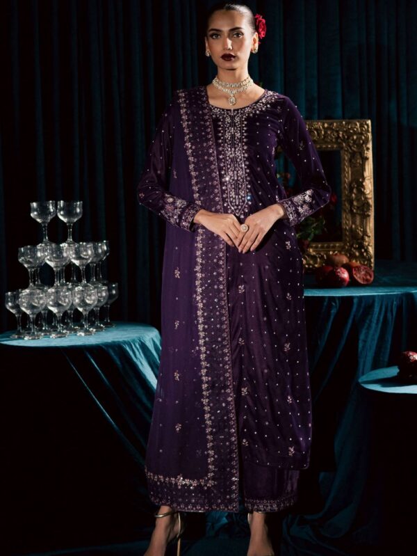 Pakistani Formal dresses in UK online