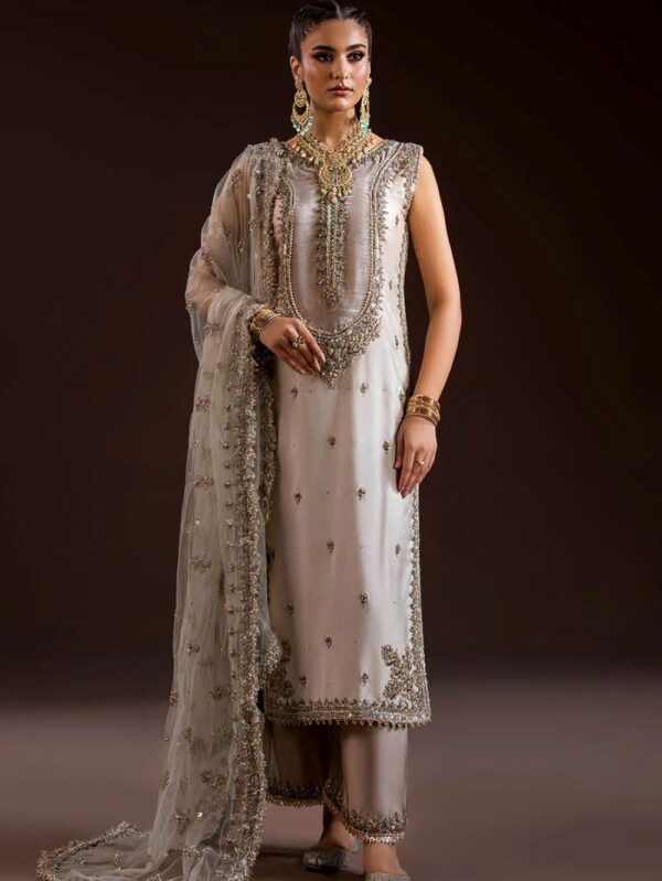 Pakistani Formal dresses in UK online