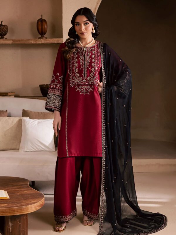 Pakistani Formal dresses in UK online