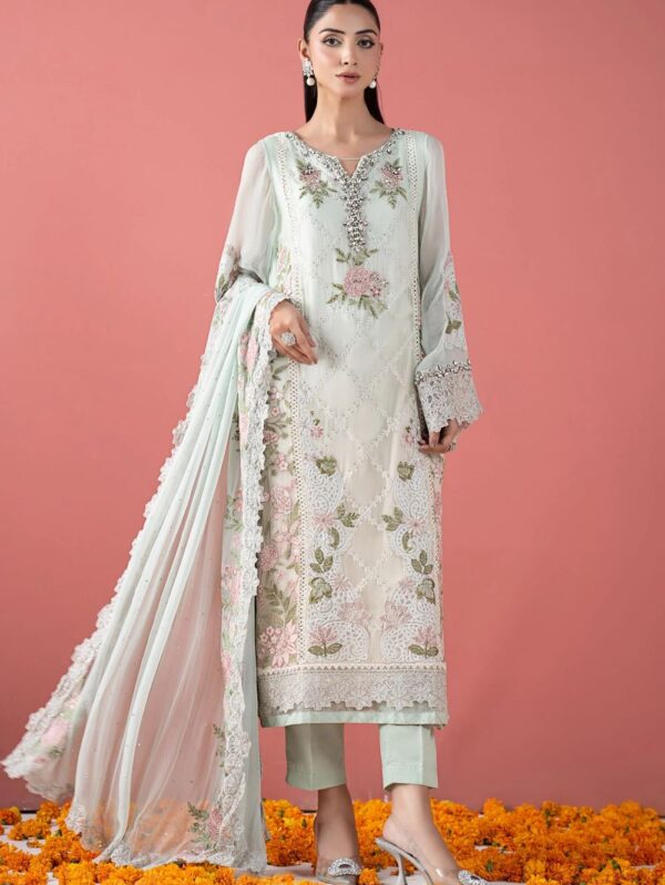 Pakistani Formal dresses in UK online