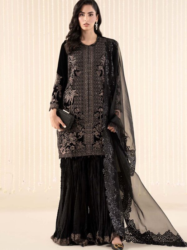 Pakistani Formal dresses in UK online