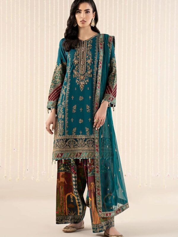 Pakistani Formal dresses in UK online