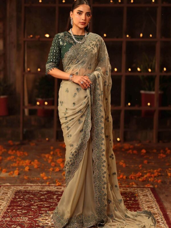 Pakistani Formal dresses in UK online