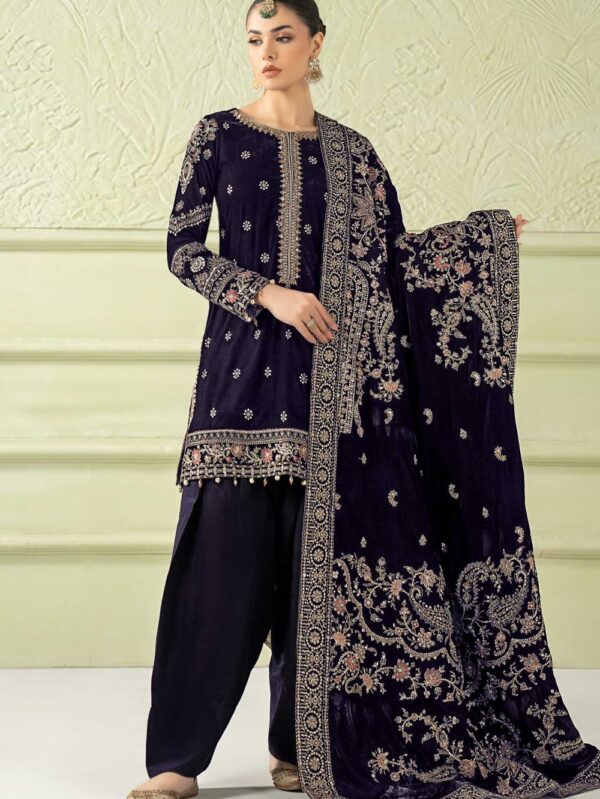 Pakistani Formal dresses in UK online