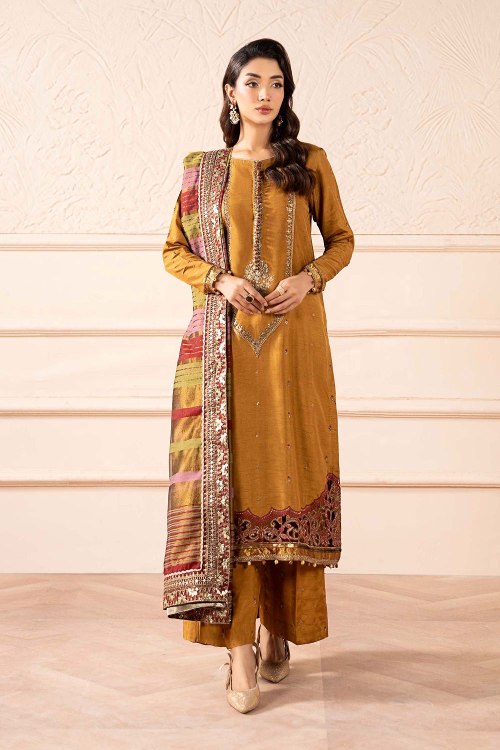 Pakistani Formal dresses in UK online