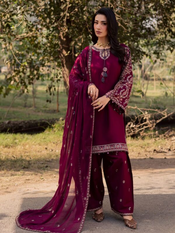 Pakistani Formal dresses in UK online