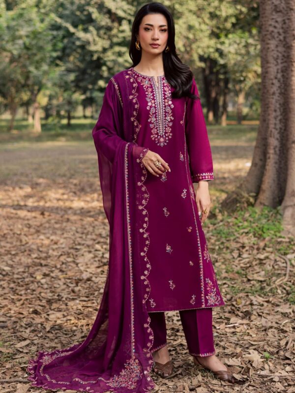 Pakistani Formal dresses in UK online