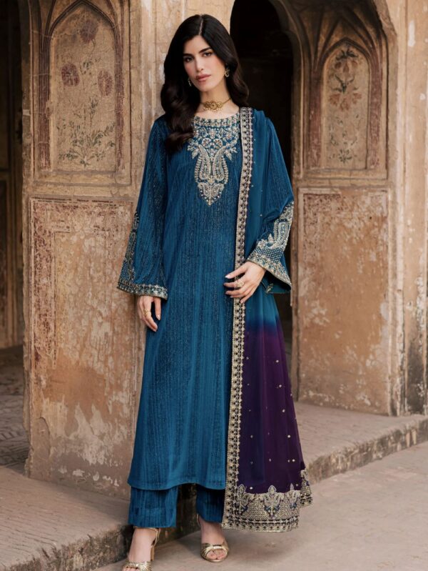 Pakistani Formal dresses in UK online