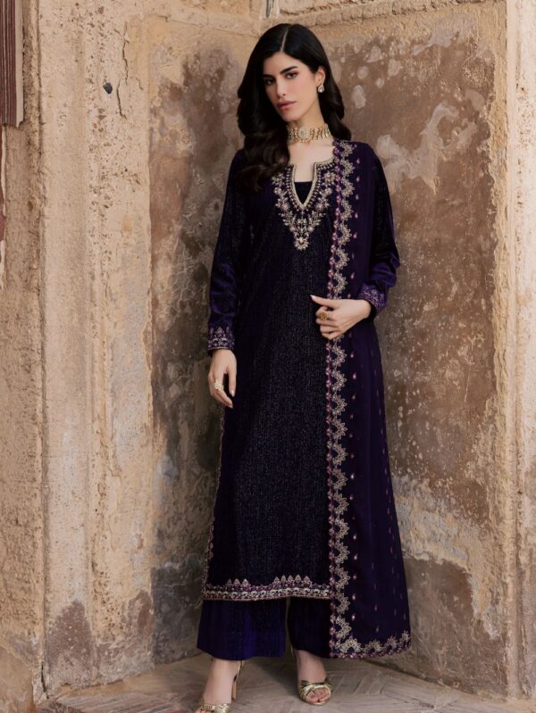 Pakistani Formal dresses in UK online
