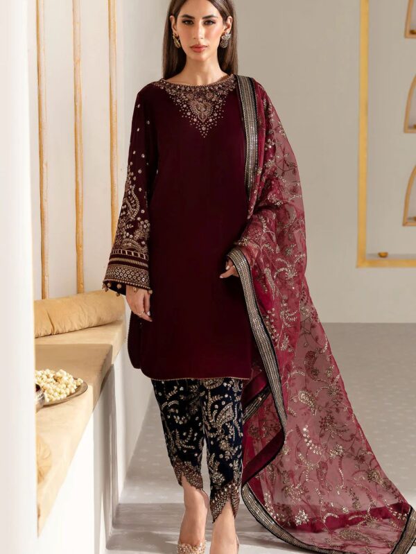 Pakistani Formal dresses in UK online